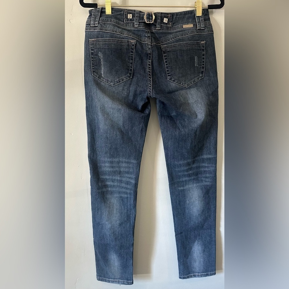 Denim Blue Women's Skinny Jeans size 7 juniors - Picture 2 of 8